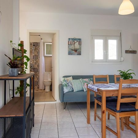 הרסוניסוס Babilia Central Appartment Suites Limenas Hersonisou מראה חיצוני תמונה