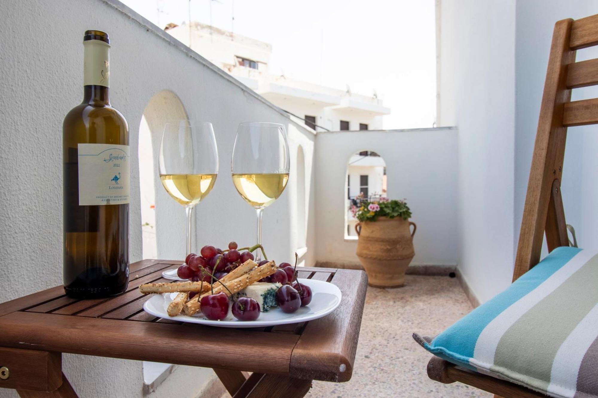 הרסוניסוס Babilia Central Appartment Suites Limenas Hersonisou מראה חיצוני תמונה